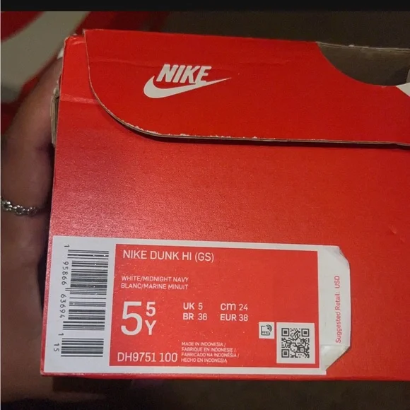 Women’s/Boys Nike dunk high - Picture 5 of 6